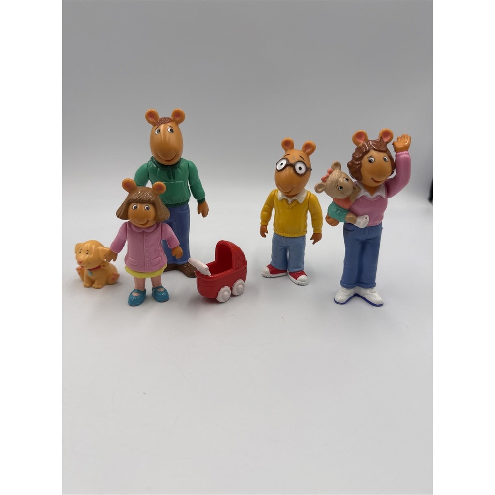 Vtg Hasbro 1996 PBS Kids Arthur Family Figurines 4 Piece Posable Figure Toy Set